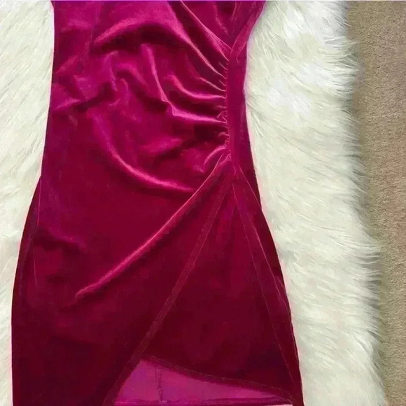 Forever 21 Asymmetrical Velvet Mini Dress Small - Picture 5 of 8
